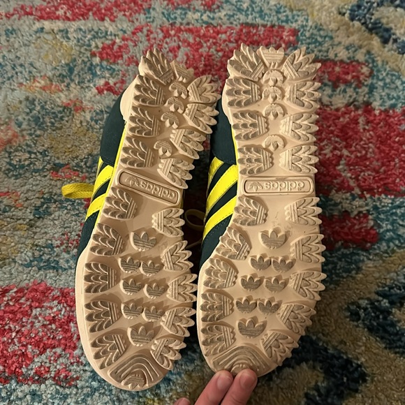 Adidas Yara Shahidi  Boston Super Marathon Forest Night Yellow Green Men Size 6 - Picture 2 of 6